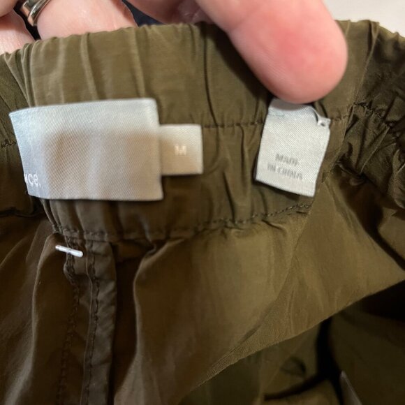 Vince Men's Olive Green Cargo Shorts With Drawstring & Multiple Pockets Size Med - Picture 4 of 7